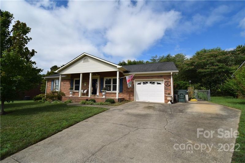 1960 Brownstone Ct, Gastonia, NC 28054