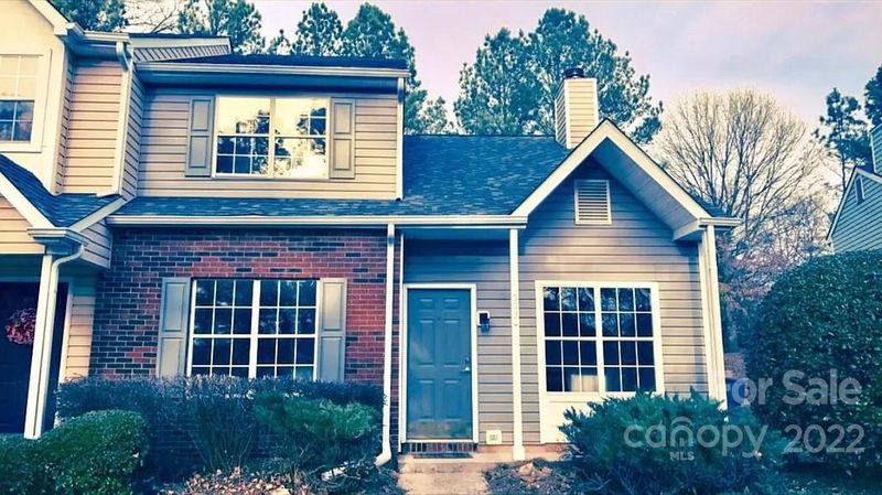 5624 Prescott Ct, Charlotte, NC 28269