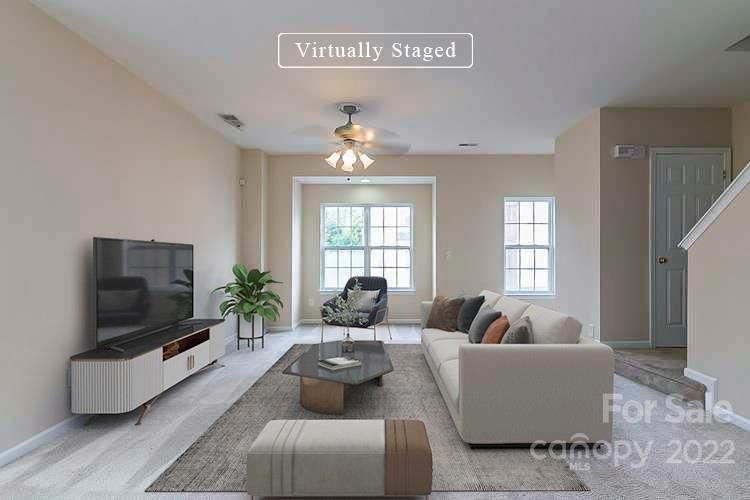 10024 Treeside Ln, Matthews, NC 28105