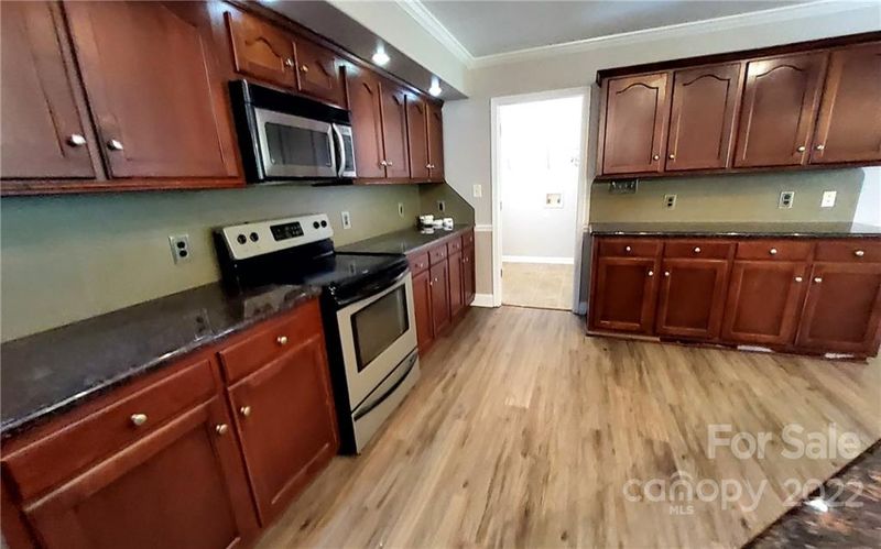 3509 Ritchie Rd, Lincolnton, NC 28092