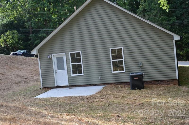 410 E 22nd St, Kannapolis, NC 28083