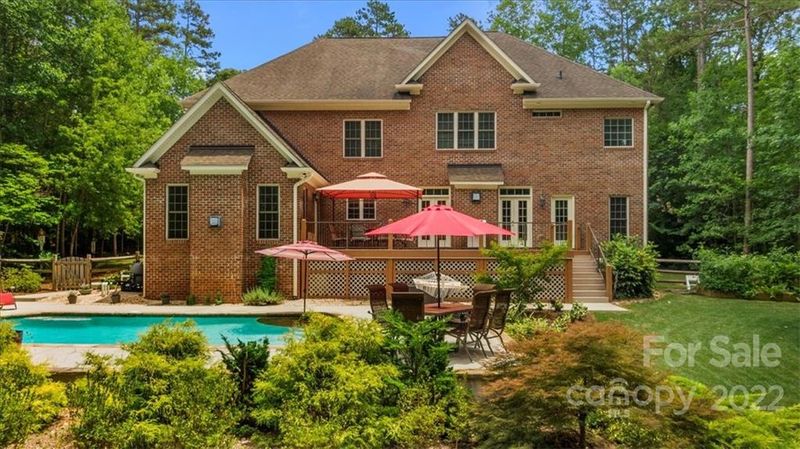 126 Burnell Pl, Davidson, NC 28036