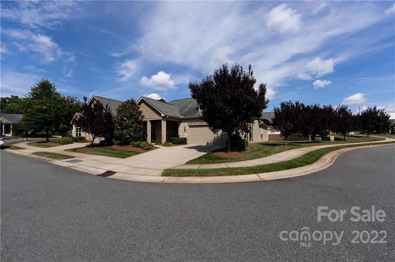 5231 Polo Gate Blvd, Charlotte, NC 28216