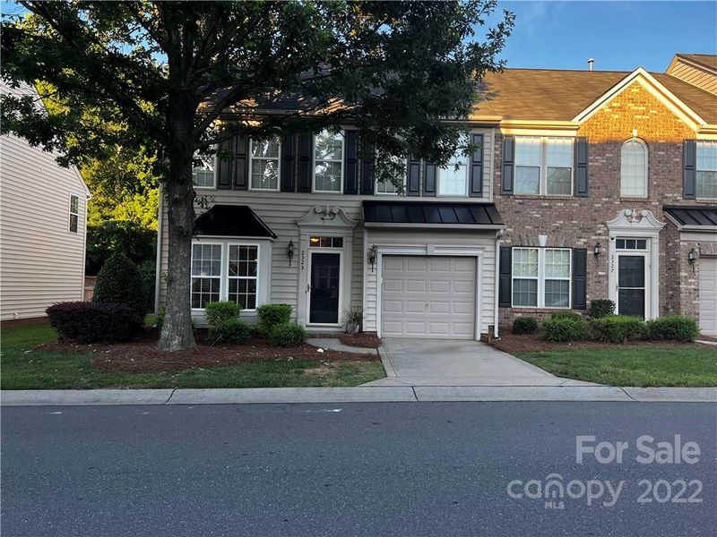 2323 Whitford Ln, Charlotte, NC 28210