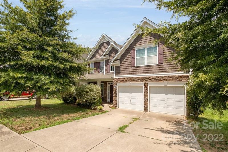 8816 Brideswell Ln, Charlotte, NC 28278