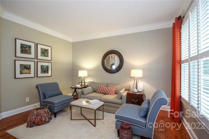 624 Ashgrove Ln, Charlotte, NC 28270