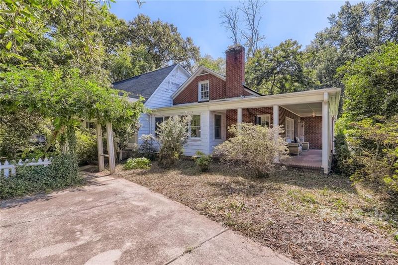 501 Greenway St, Davidson, NC 28036