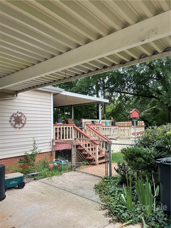 116 E Catawba Dr E, Mount Holly, NC 28120