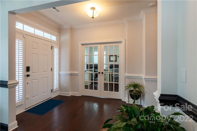 6170 Cloverdale Dr, Tega Cay, SC 29708