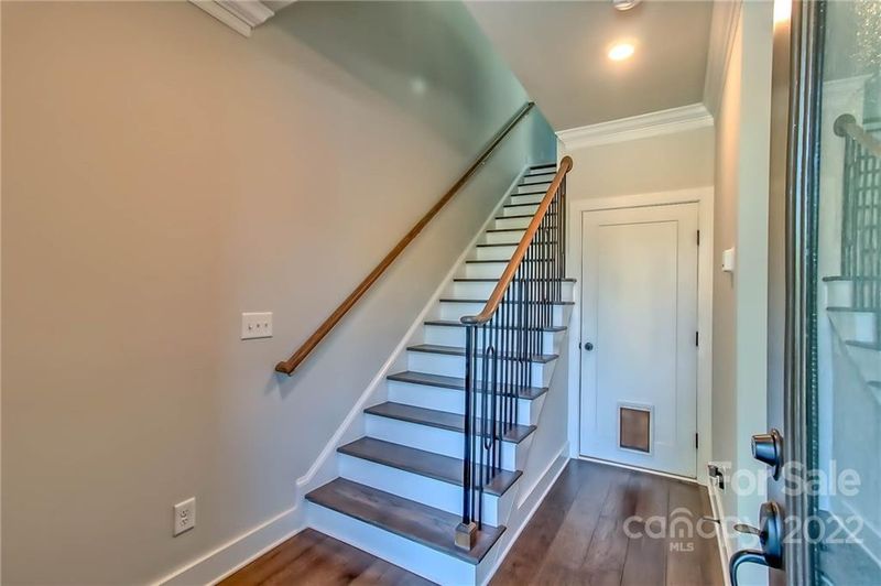 1308 Nandina St, Charlotte, NC 28205