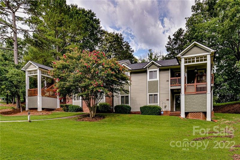 3260 Carlyle Dr, Concord, NC 28027