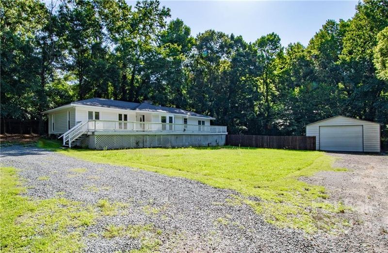 8900 Nolesgate Rd, Charlotte, NC 28215