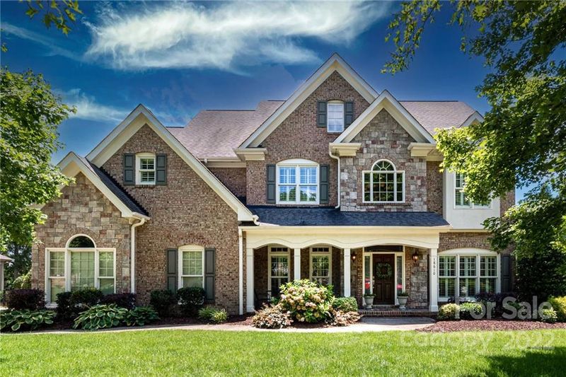 18610 Rollingdale Ln, Davidson, NC 28036