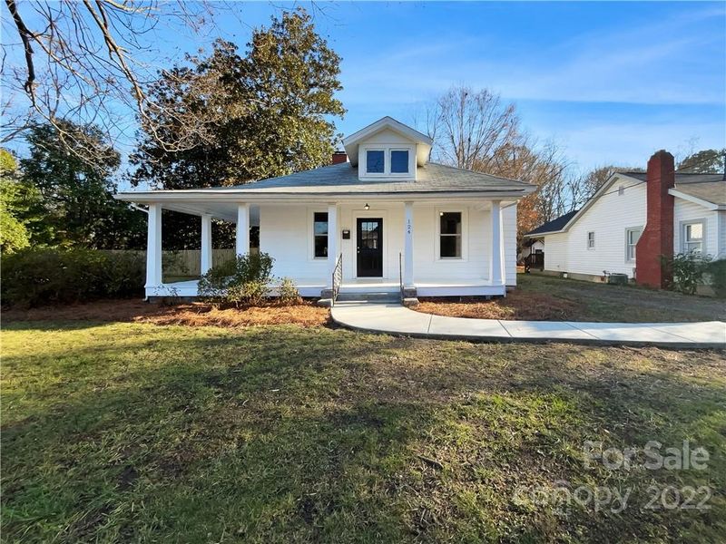 124 Charlotte St, York, SC 29745