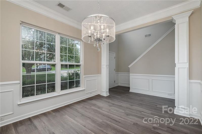 2605 Forest Grove Ct, Charlotte, NC 28269
