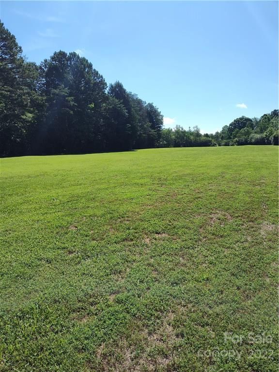000 Old Mountain Rd, Statesville, NC 28625