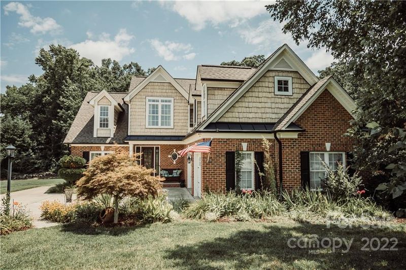 5032 Timberline Ln, Gastonia, NC 28056