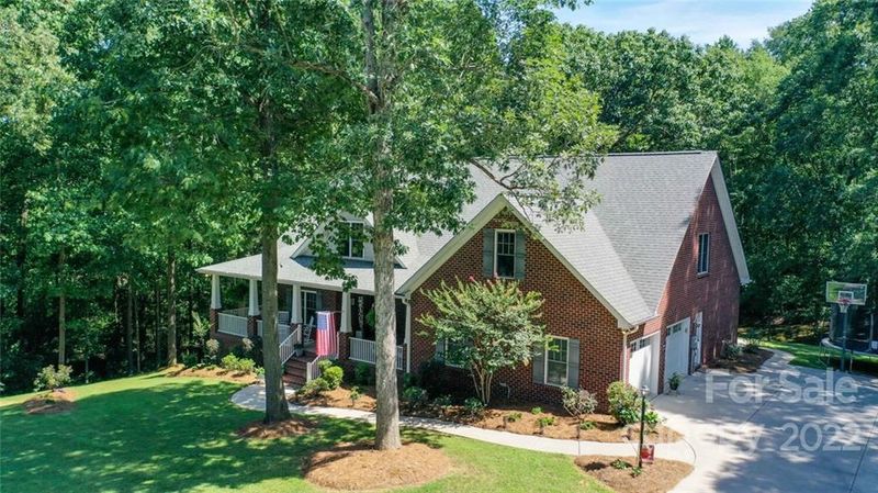 4007 Cheshire Glen Dr, Monroe, NC 28110