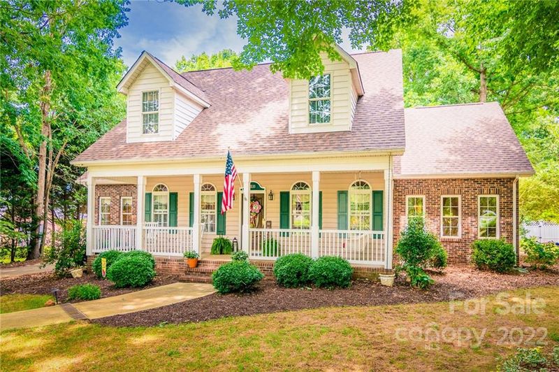 7835 Nine Iron Ct, Denver, NC 28037