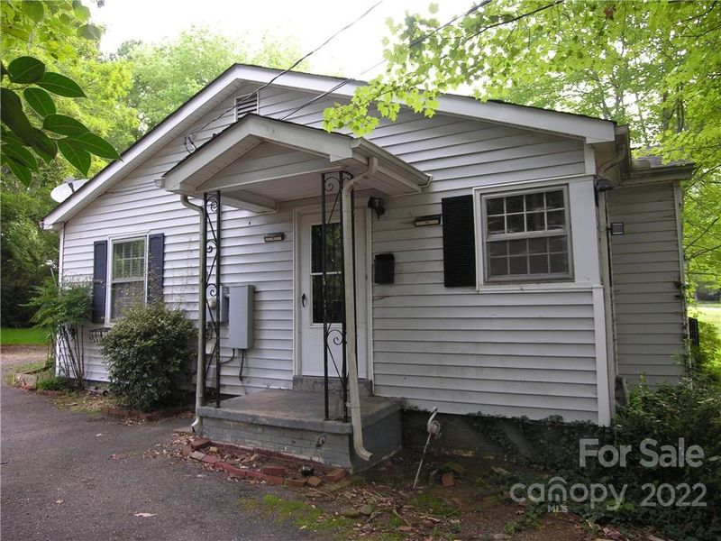 151 Scenic Dr NE, Concord, NC 28025