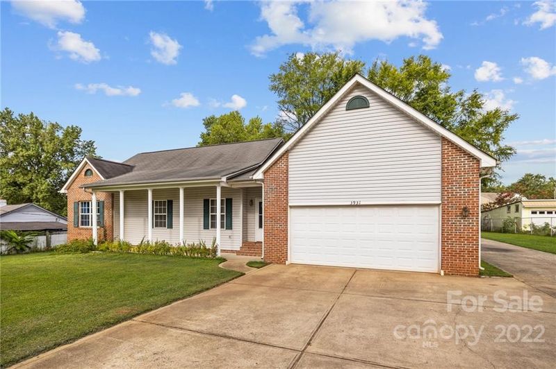 3931 Nevin Rd, Charlotte, NC 28269