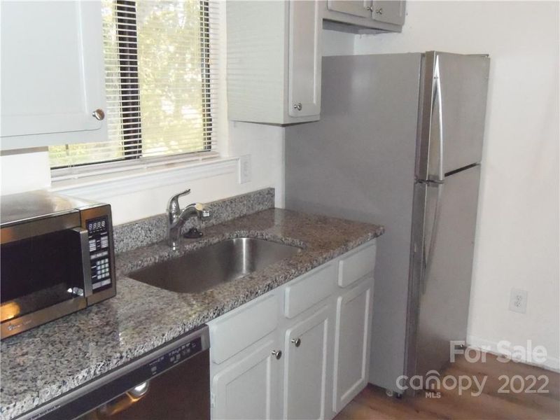 11042 Cedar View Rd, Charlotte, NC 28226