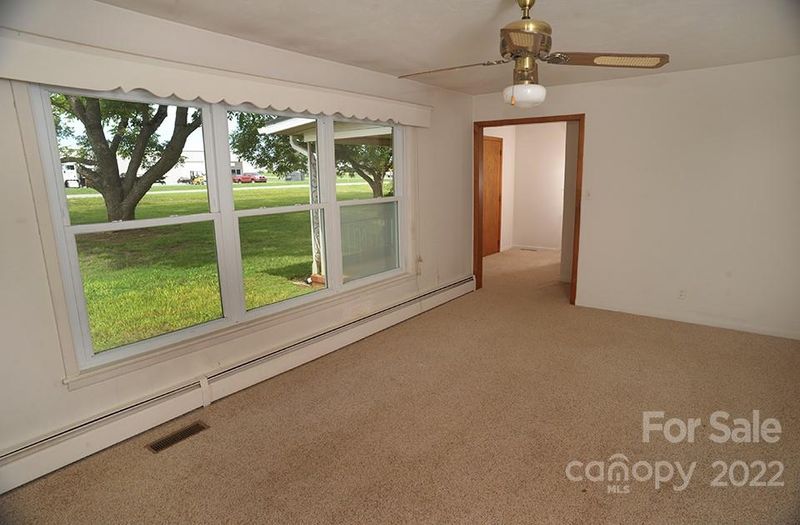 245 Wilkinson Rd, Mooresville, NC 28115
