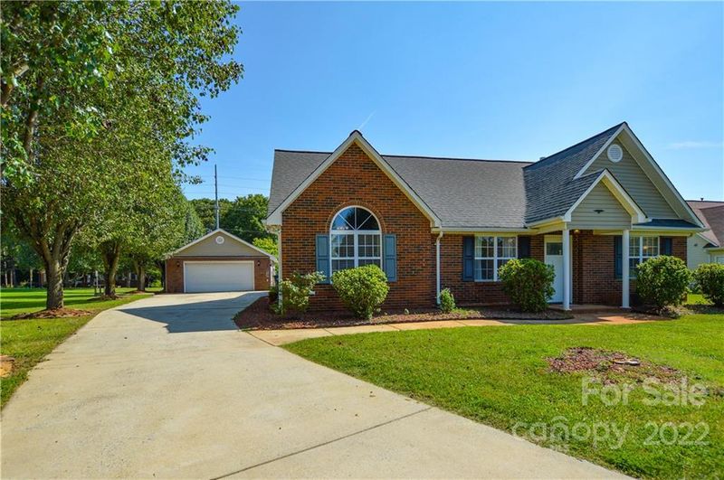 2440 Hunters Way, Monroe, NC 28110