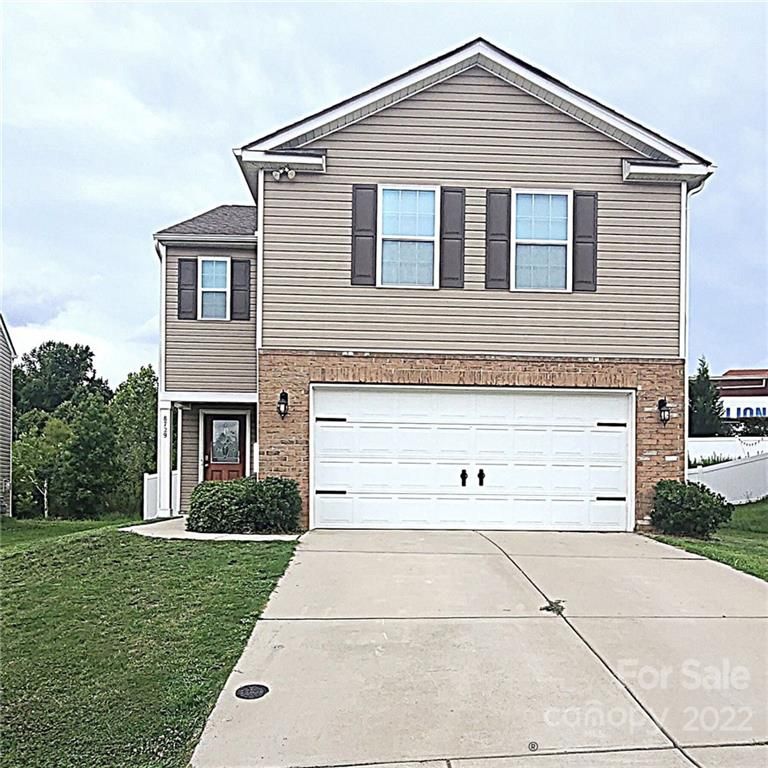 8729 Longnor St, Charlotte, NC 28214