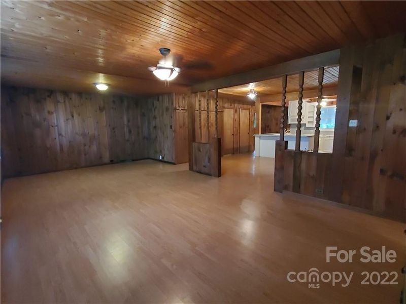 4401 Poplar Tent Rd, Concord, NC 28027
