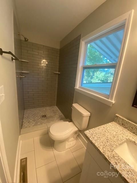 1367 Rainbow Dr, Kannapolis, NC 28081