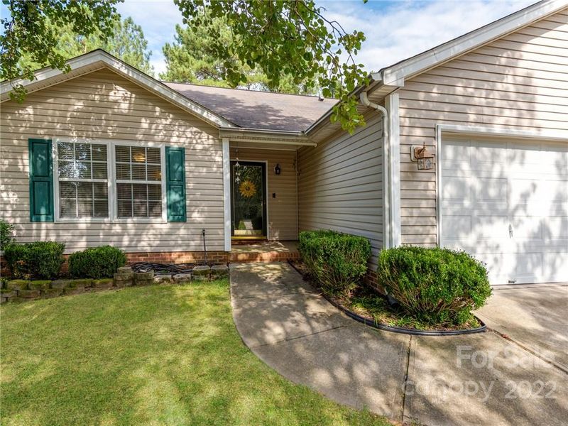 2556 Captains Watch Rd NE, Kannapolis, NC 28083