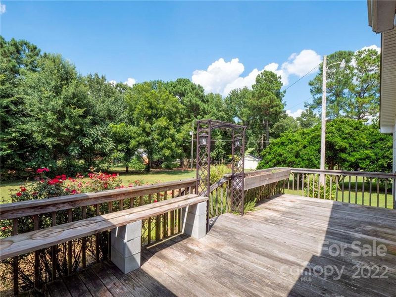 5614 Griffith Rd, Monroe, NC 28112