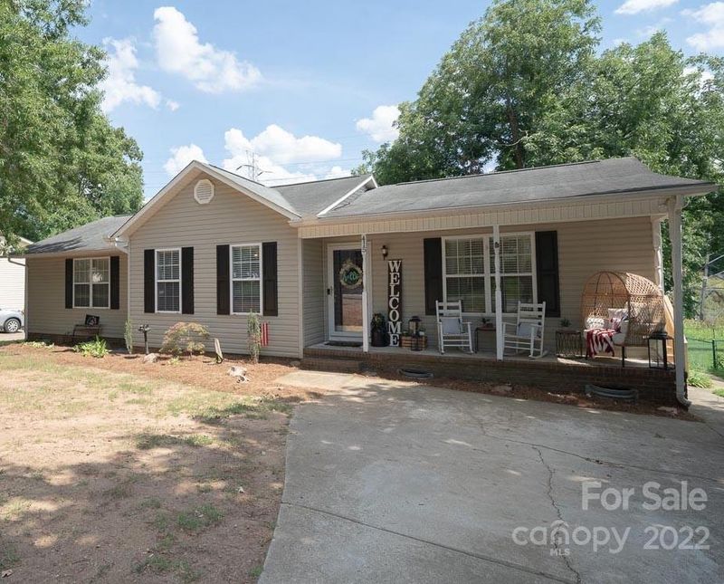 415 Easy St, Concord, NC 28027