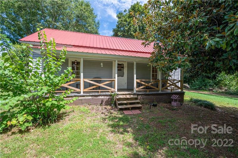 1212 Tot Dellinger Rd, Cherryville, NC 28021