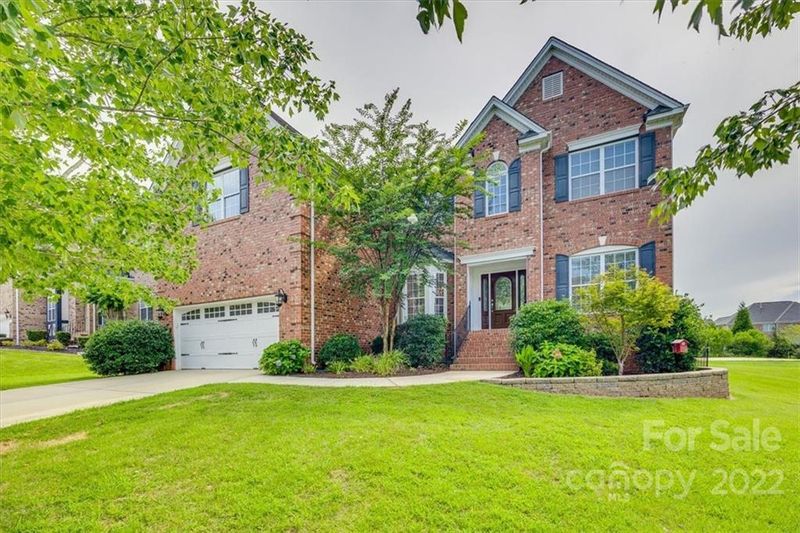 424 Deer Brush Ln, Waxhaw, NC 28173