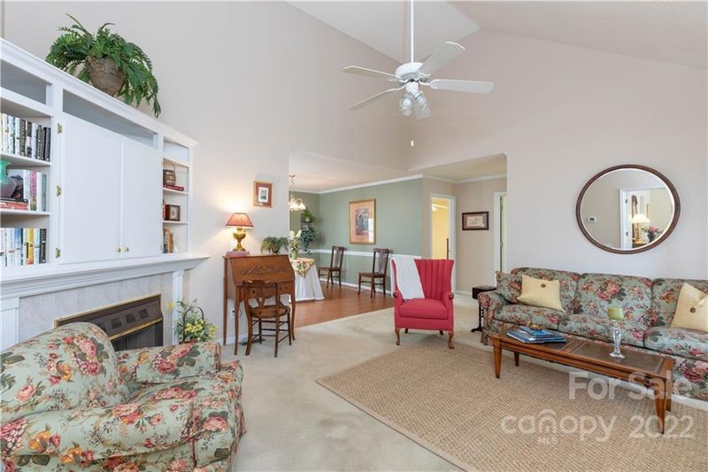 5208 Baytree Ct, York, SC 29745