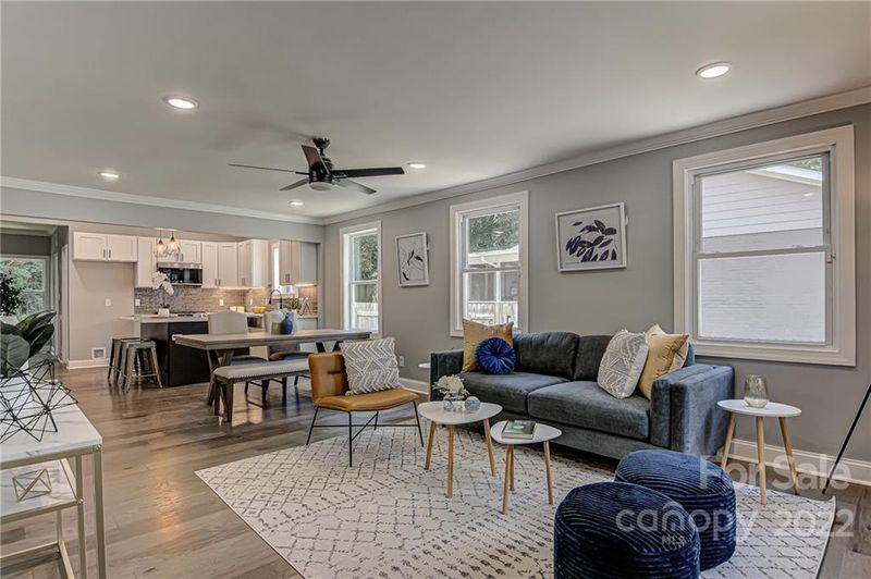 1440 Winston Dr, Charlotte, NC 28205