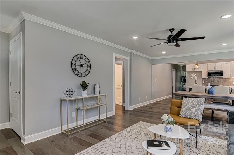 1440 Winston Dr, Charlotte, NC 28205
