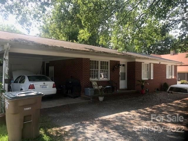 711 N Elm St, Marshville, NC 28103