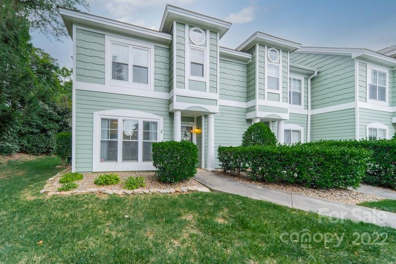17420 Tuscany Ln, Cornelius, NC 28031