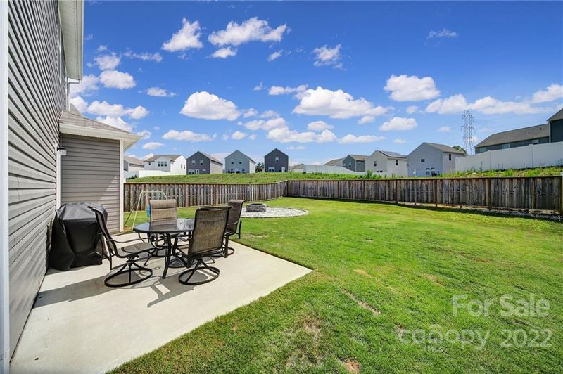 501 Newfound Hollow Dr, Charlotte, NC 28214