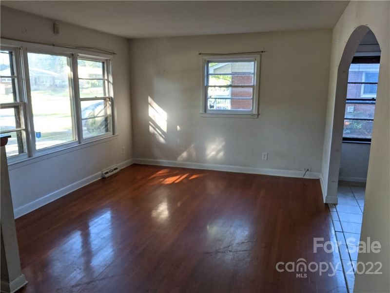 4433 Tipperary Pl, Charlotte, NC 28215