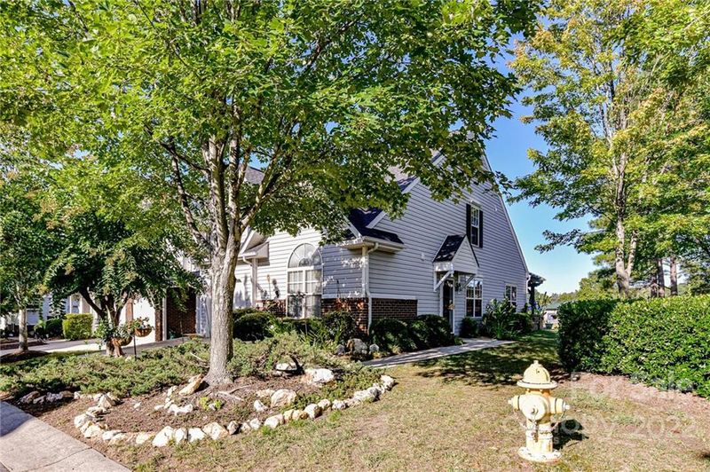 406 Robin Reed Ct, Pineville, NC 28134