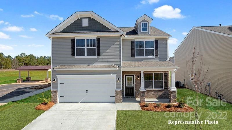 7588 Stonehouse Dr, Gastonia, NC 28056