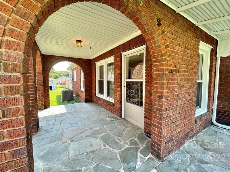 817 S Ridge Ave, Kannapolis, NC 28083