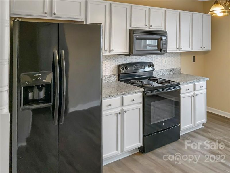 1701 Eagles Landing Dr, Charlotte, NC 28214