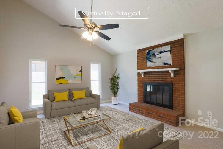 10501 Camelback Cir, Charlotte, NC 28226