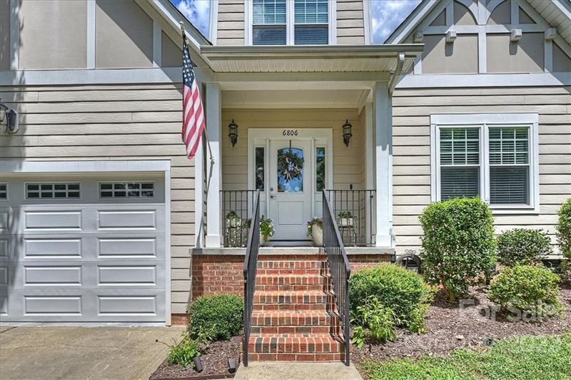 6806 Ridge Haven Ln, Charlotte, NC 28277