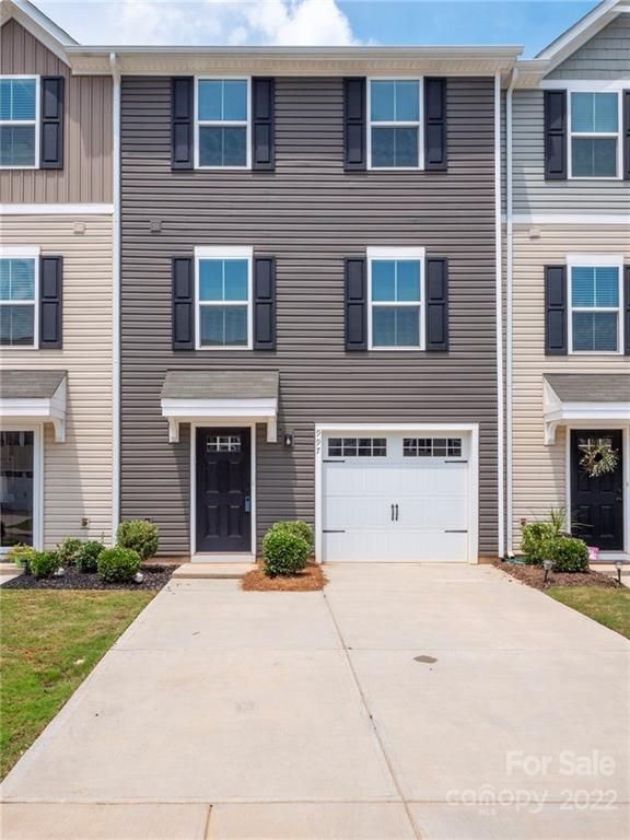 997 Rushing Ln, Fort Mill, SC 29715